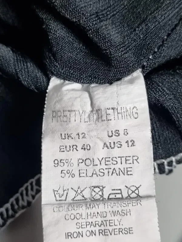 Чорний топ з довгим рукавом plt 6