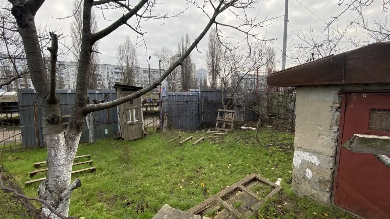 Продам участок с ветхим домом 3.5 соток 5