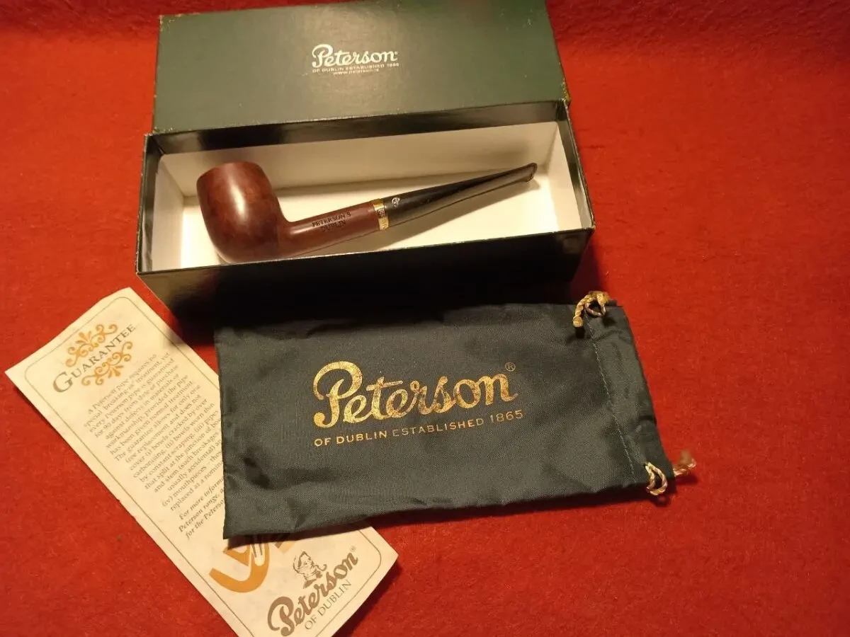 Трубка Peterson's  Dublin. Ирландия.