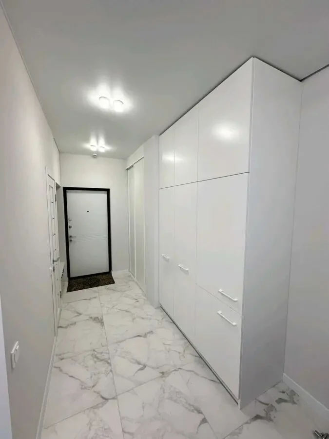 Продажа квартиры с мебелью и техникой в ЖК 8