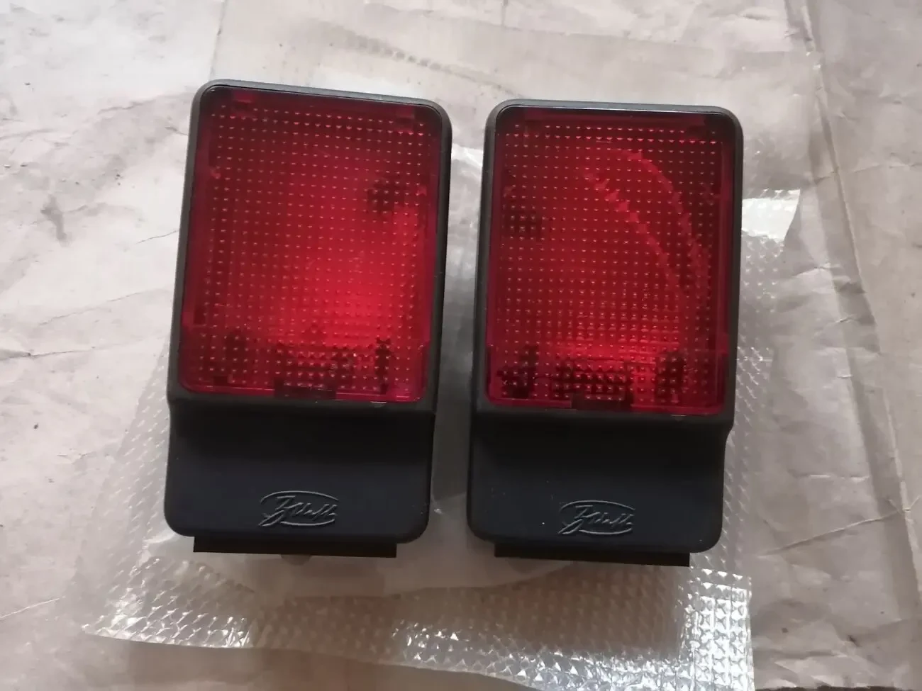 Фонари стоп сигнала москвич, ваз, газ, заз, уаз, новые ссср