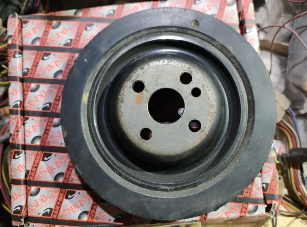 шкиф коленвала Hyundai Getz