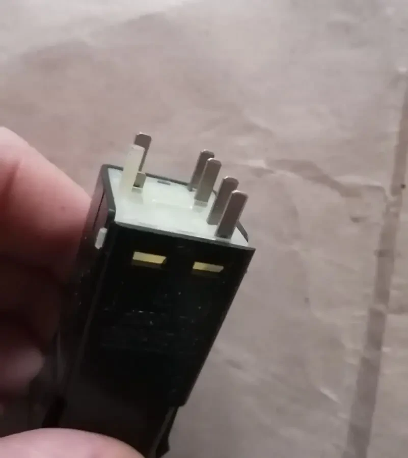 Клавиша заднего стеклоочистителя москвич 2141, новая ссср 3