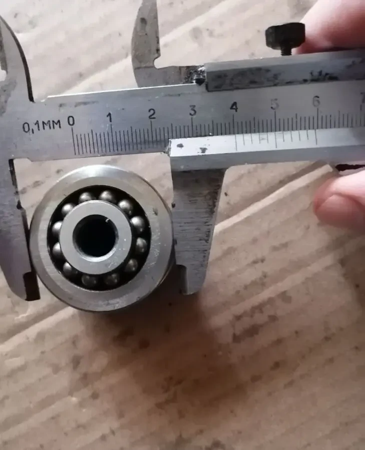 Ролик вала сошки москвич 412, новый ссср 3