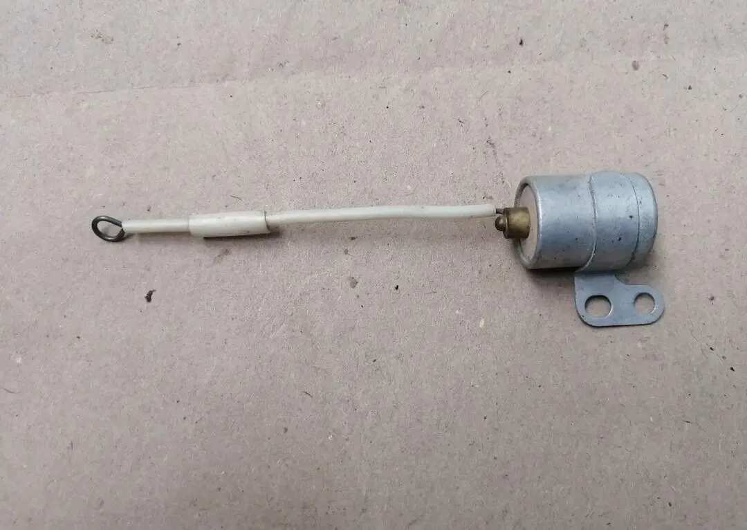 Конденсатор трамблера москвич 408, 412, заз 968, новый ссср