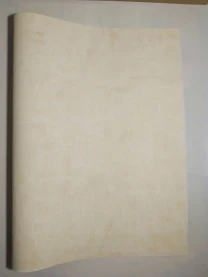 Обои бежевые бумажные стадартные, пол рулона остаток на декор