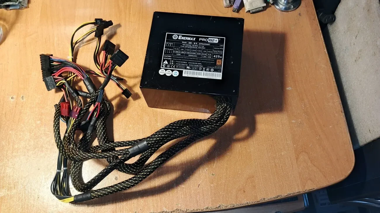 Качественный Блок питания Enermax Pro82 + II (EPR425AWT II) 3