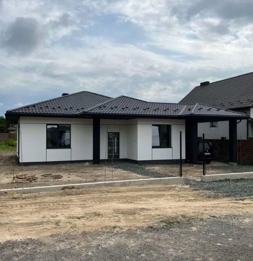 Продаж сучасного будинку у передмісті Луцька 2