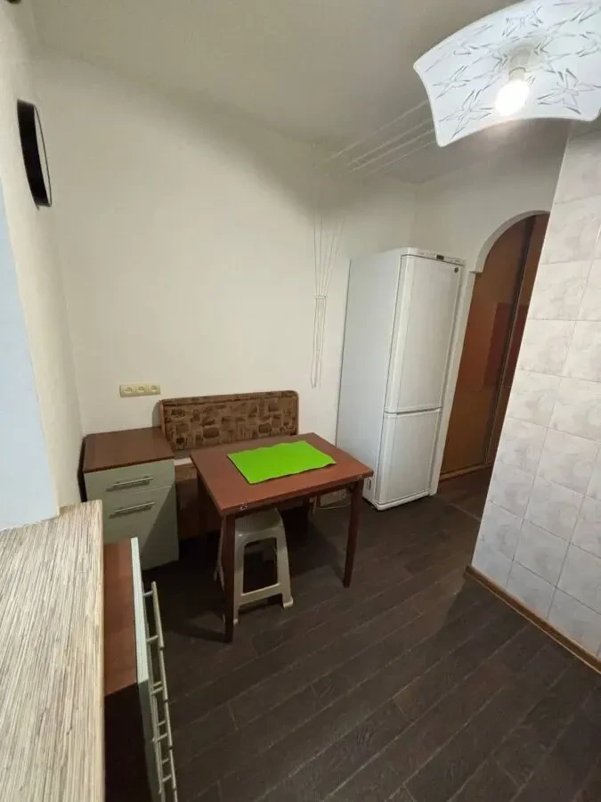 Сдам 2-х. ком.кв.ул. Рабочая 164 4