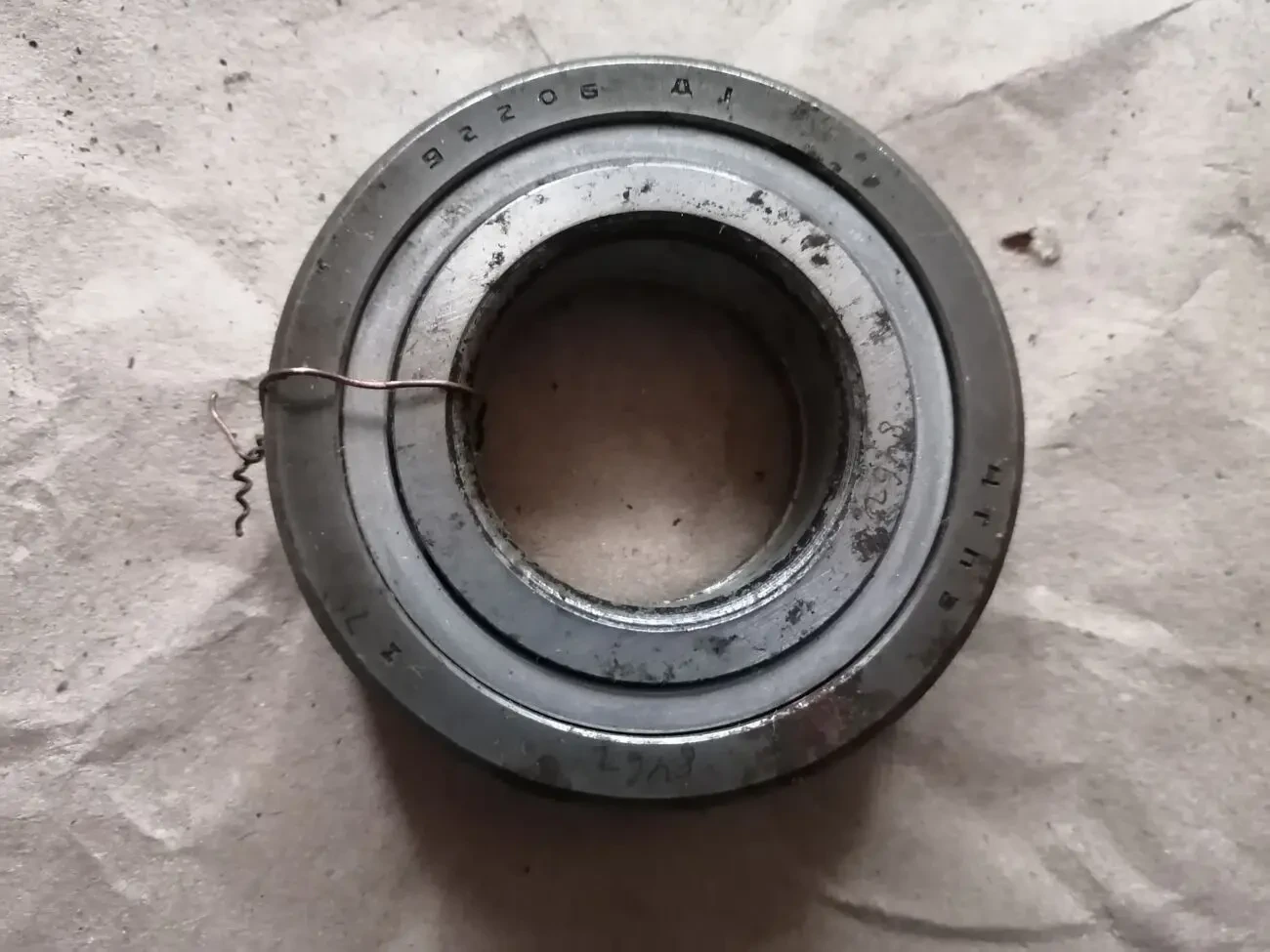 Подшипник 92206, кпп заз 968, новый ссср 2