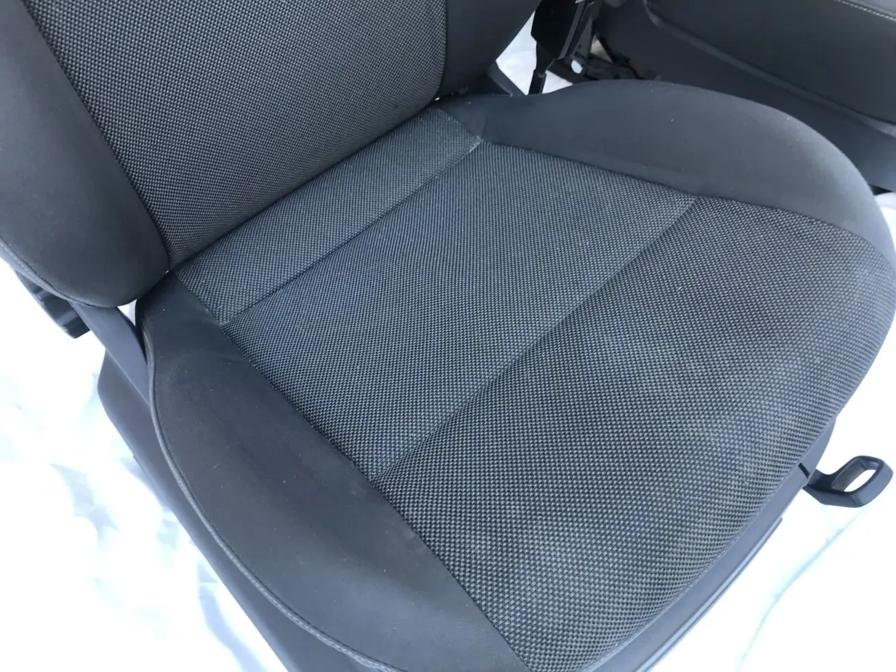 Сидіння передні VW caddy 5