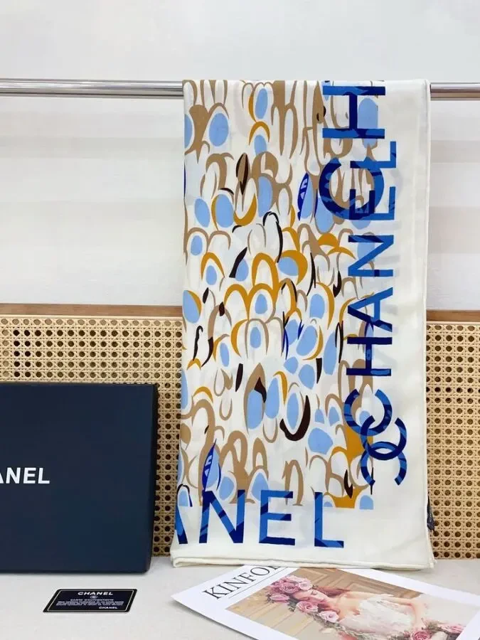 Хустинка Chanell 8