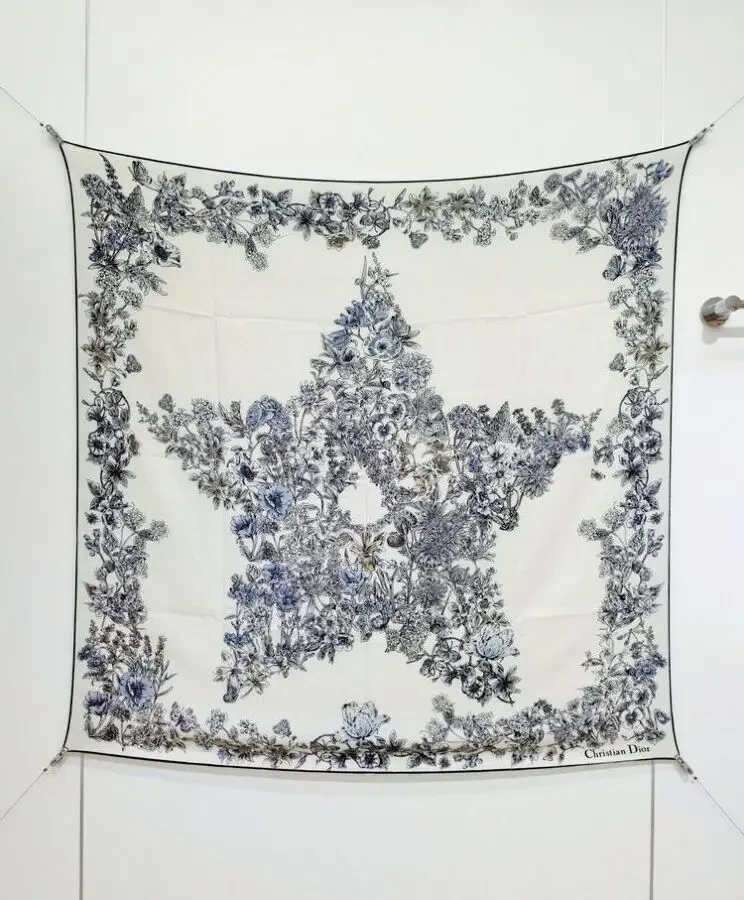 Хустинка Dior 10