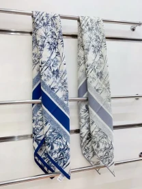 Хустинка Dior