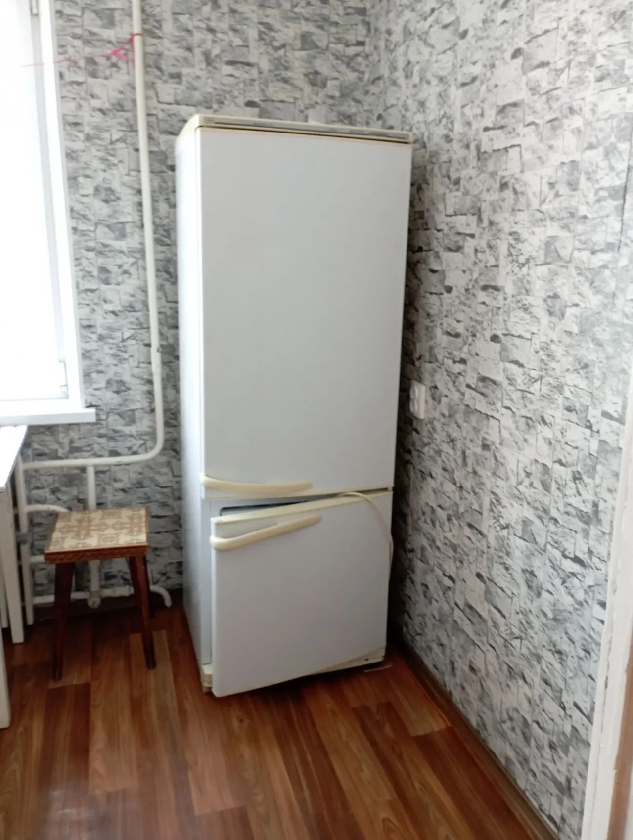 Сдам 1-ком Левый Берег 3мкр возле Варуса. Срочно 3