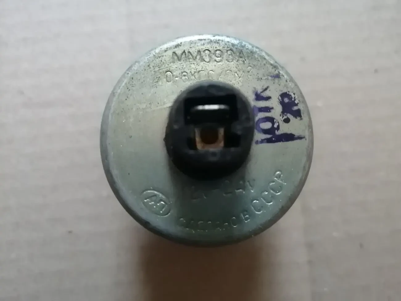 Датчик масла ваз 2101-2107, новый ссср 2