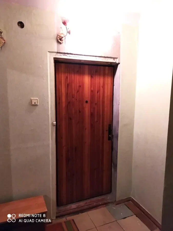 Продам 1-комн.,ул.С.Синенко 9