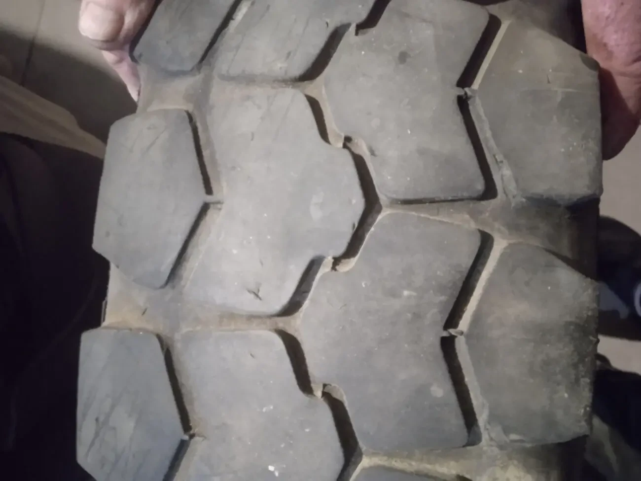 Колесо ГАЗ-53 Б/У 8.25R20 5