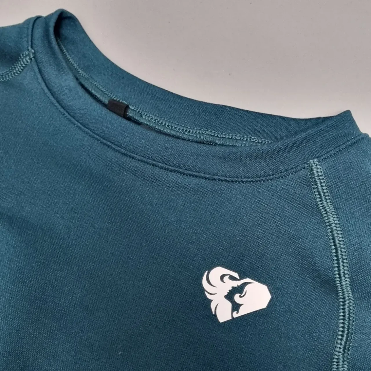 Спортивний кроп-топ women's best, зелений 5