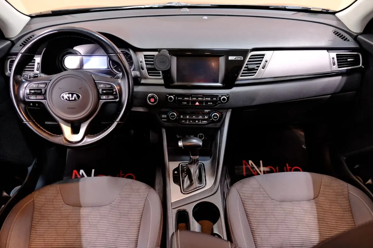 KIA Niro Plug-in Hybrid 8