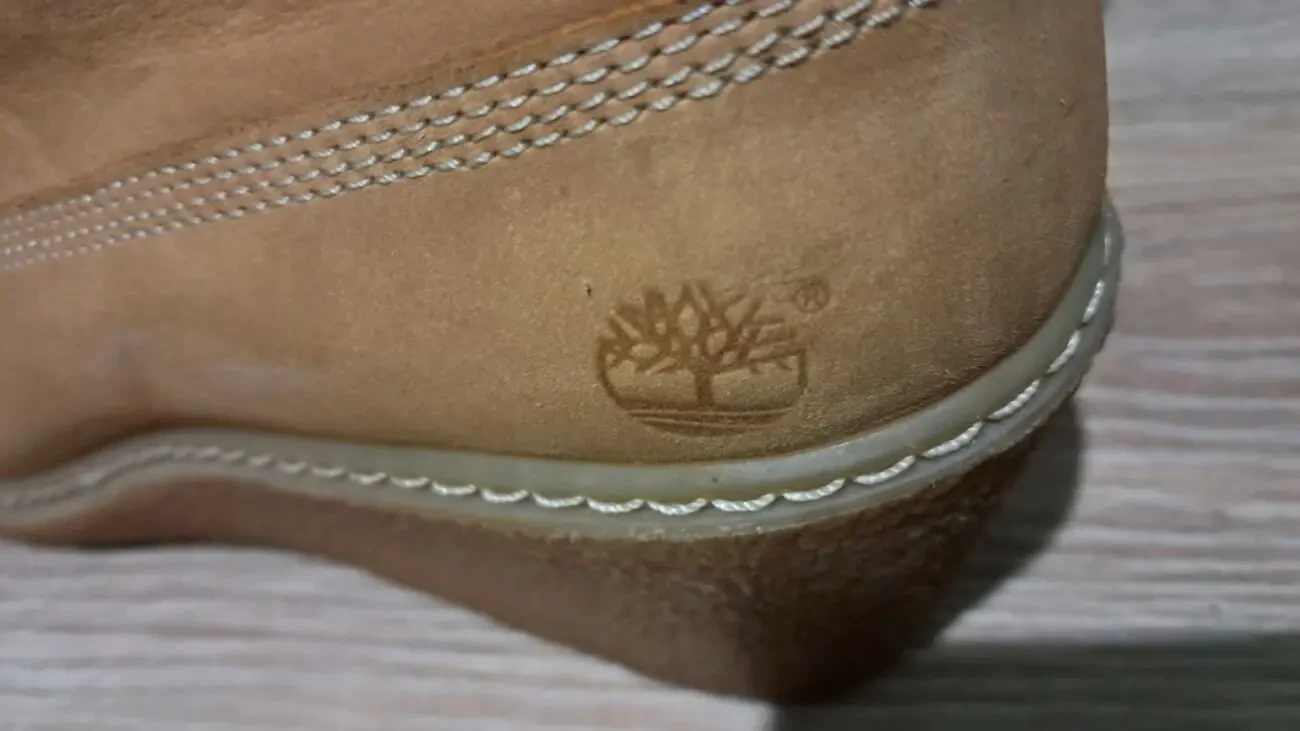 Женские кожаные ботинки  Timberland 39 размер 4