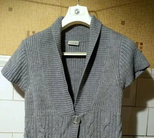 Жилет оригинальный,  кофта туника, приятный серый цвет, 30  шерсти 2