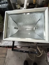 Прожектор галогенний 1000w