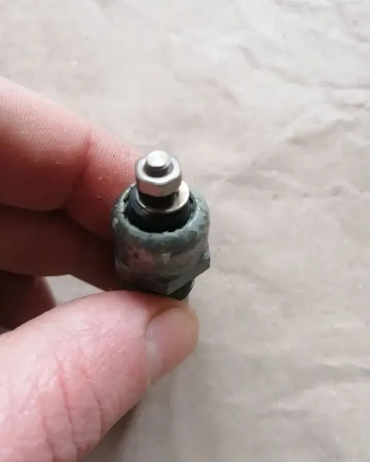 Датчик ВК-503, сигнализации тормозов урал, новый ссср 2