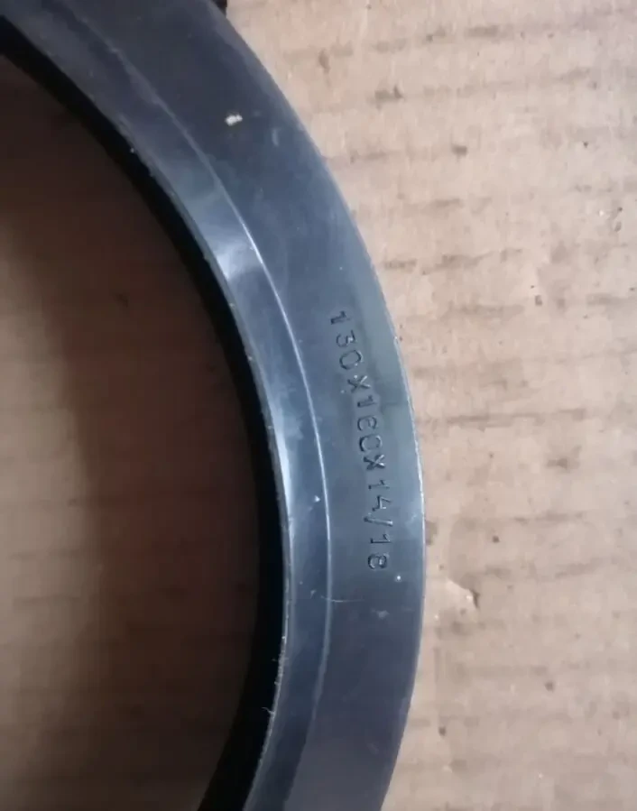 Сальник задней ступицы маз, новый ссср 2