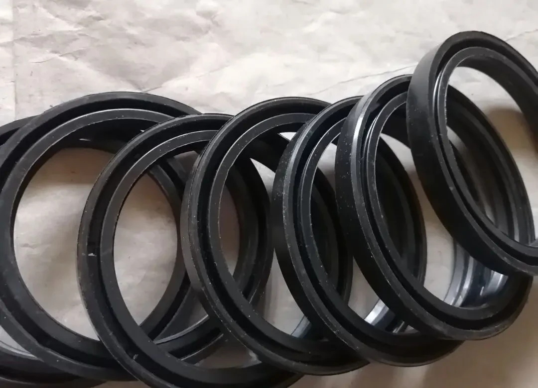 Сальник 236-1121090А-2, корпуса муфты опережения ямз 236, 238 ссср 4