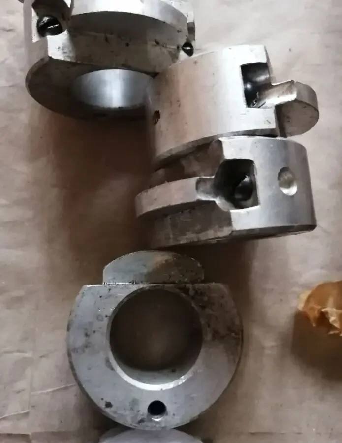 Опора кулачкового вала ямз 236, новая ссср 2