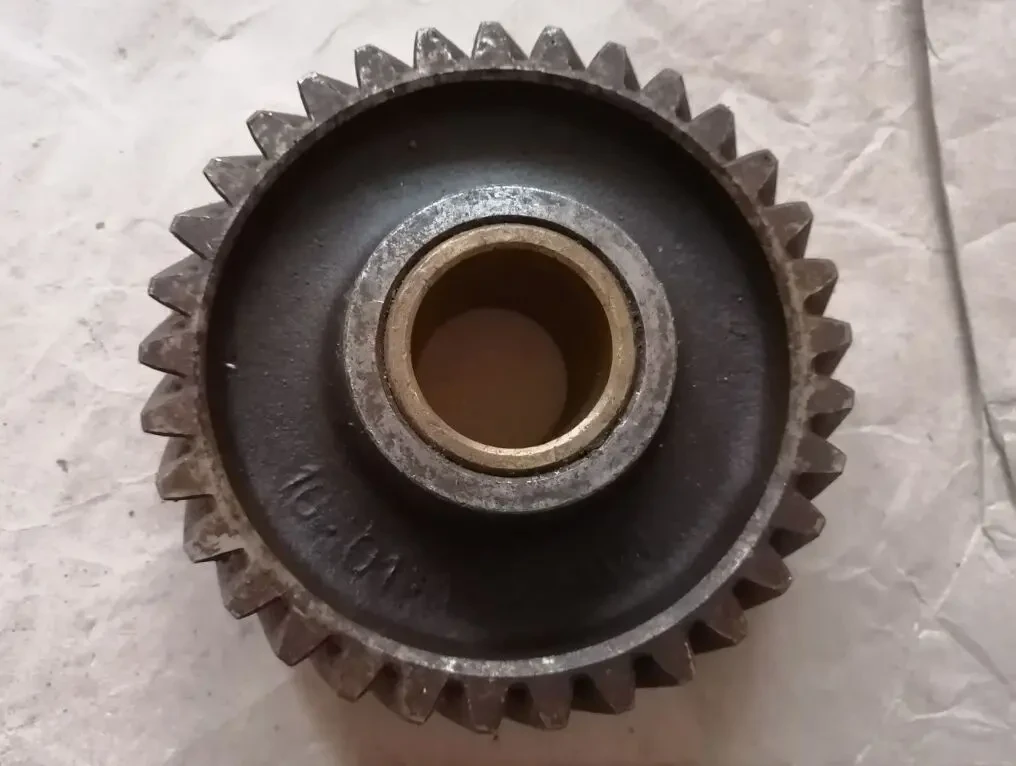 Зубчатое колесо бульдозера Т-170, новое ссср