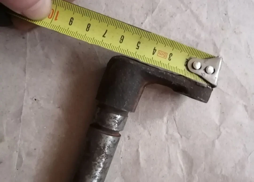 Валик блокировки кпп Т-150, новый ссср 3