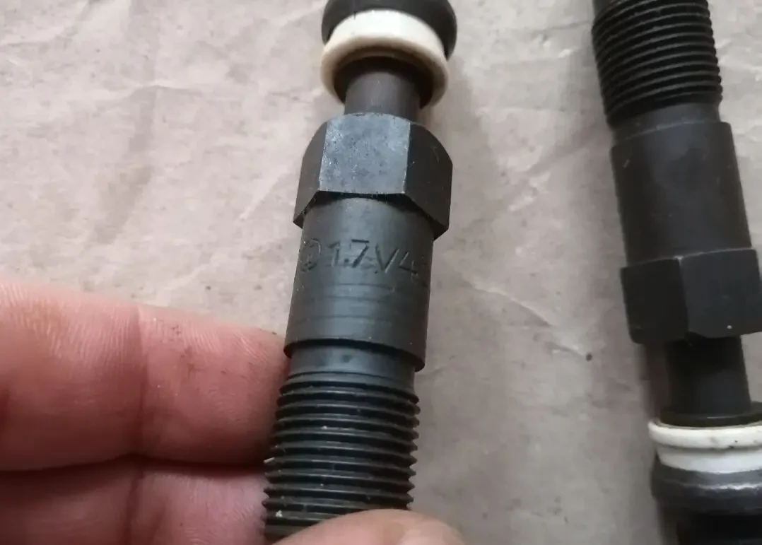 Свеча накала 1,7В/40А, новая ссср 2