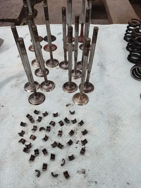 Клапан впуск, випуск, Фолькс, Ауді 1.8, 20v, оригінал, VAG 058109601C 3