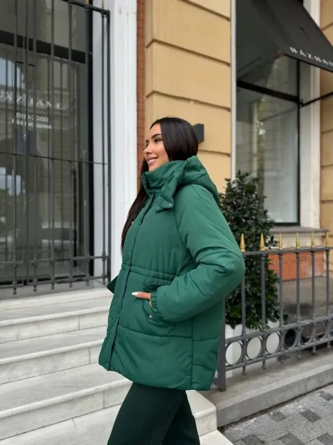 Тепла жіноча куртка зелена розміри 42-56 8