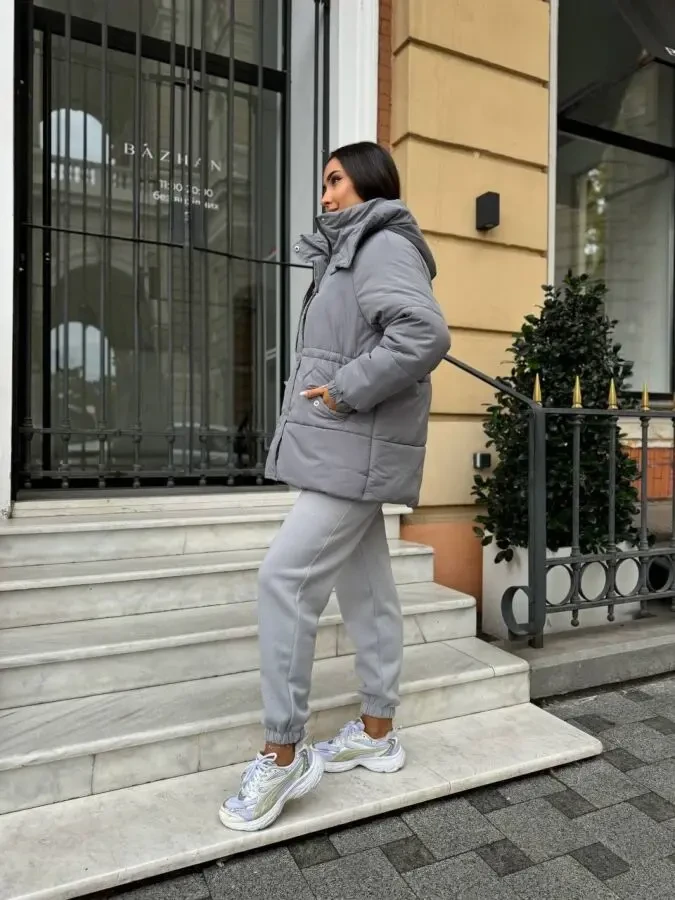 Тепла жіноча куртка сіра розміри 42-56 8