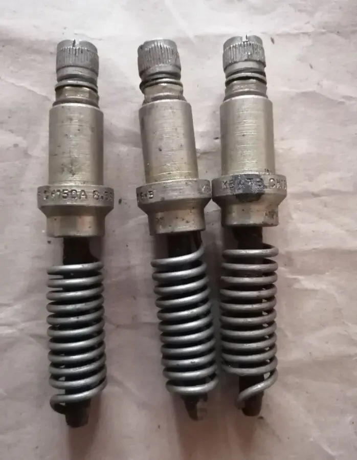 Свеча накала СН-150, т-16,т-25, т-40, новая ссср