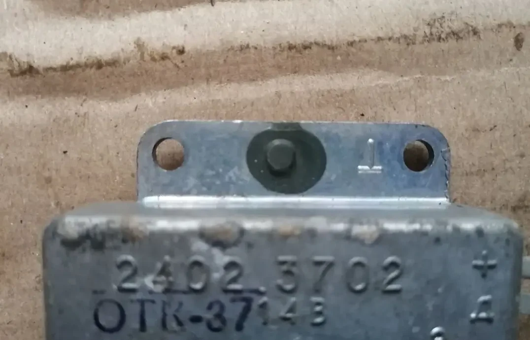 Реле 2402.3702, мтз, юмз, т-40, новое ссср 4