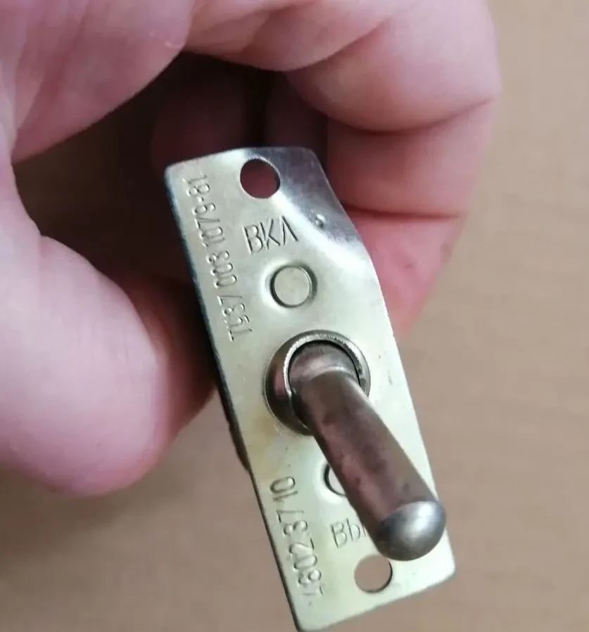 Тумблер мтз, Д-240, новый ссср 4