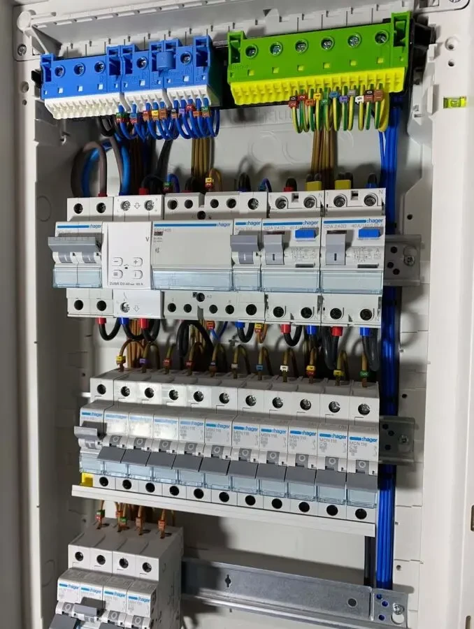 Профессиональный электрик Кривой Рог 10