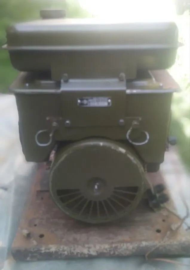 Генератор бензиновий 4