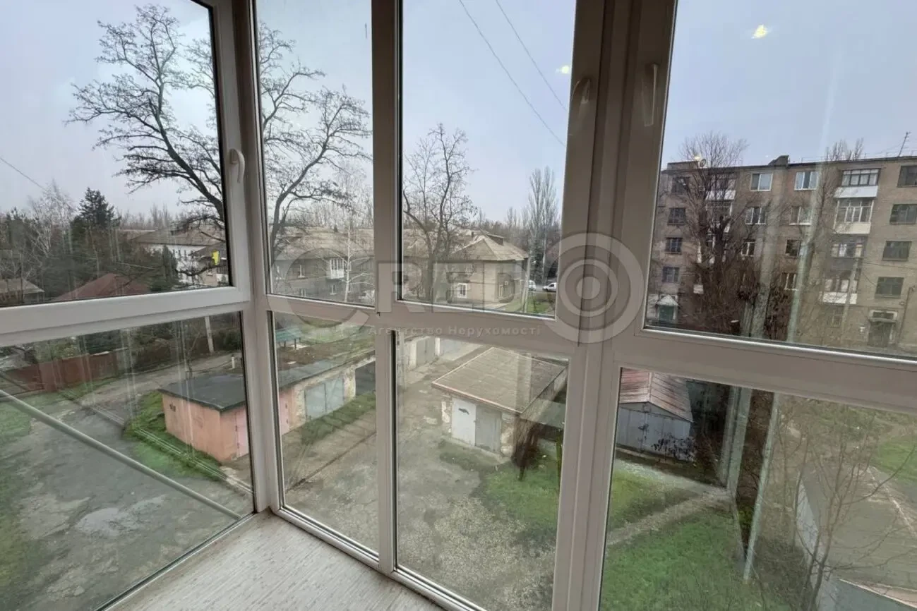 Продаж 1 кімн. квартири, р-н Стріла 4