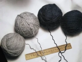 Детям теплая мягкая пряжа с шерстью серый синий цвет