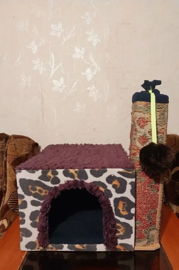 РОЗПРОДАЖ Будиночки з кігтеточкою 7