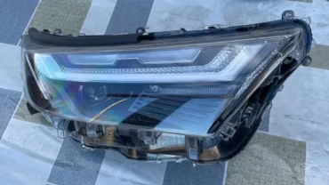 Toyota RAV4 Фара правая 8114542G10