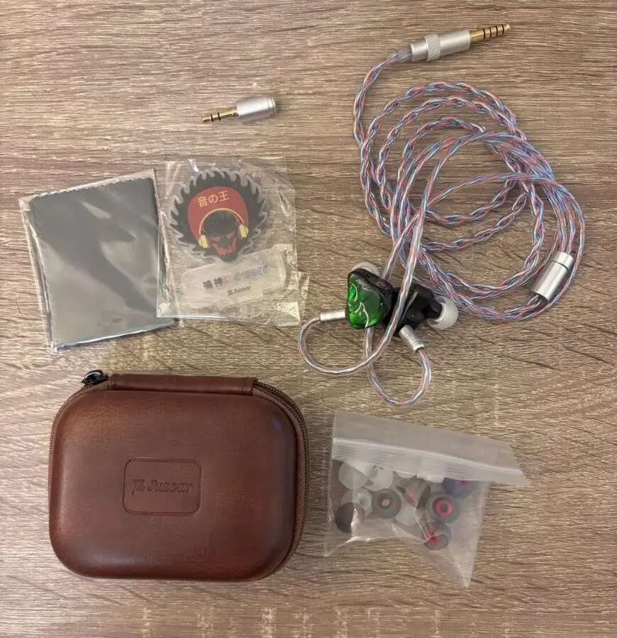 Проводные наушники JUZEAR x Z Reviews Defiant 2