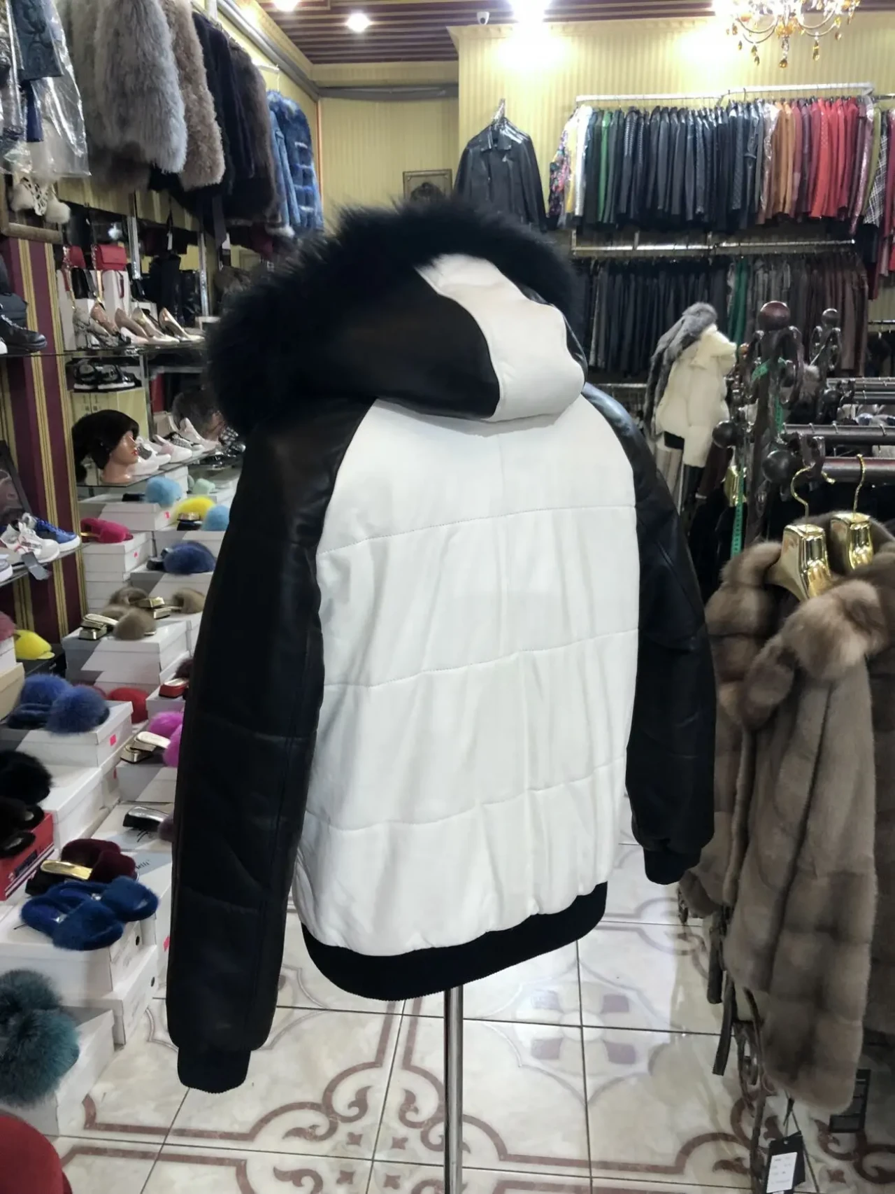 Пуховик комбінований шкіряний,капюшон зйомний 5