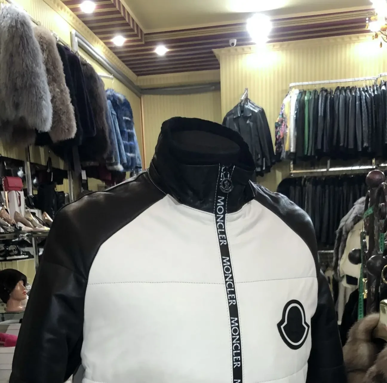 Пуховик комбінований шкіряний,капюшон зйомний 3