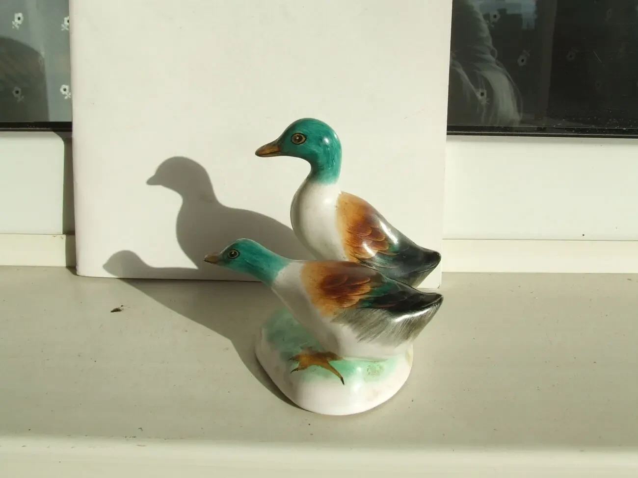 Фарфор пара гусок роз.12х11 см. Венгрия 1950 рр. ручна розпис. 4